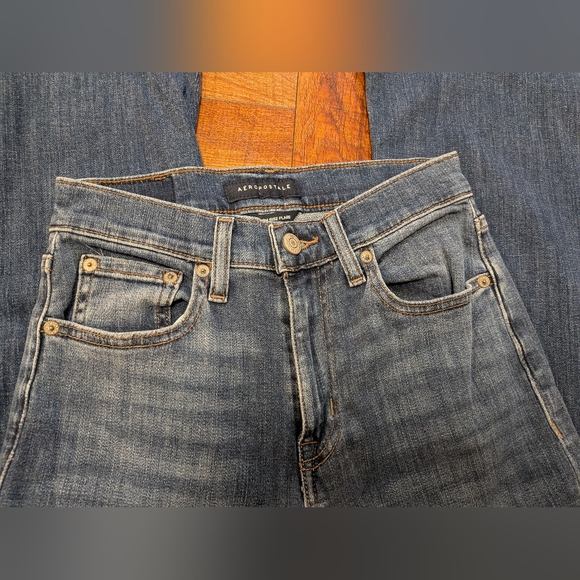 2023 Aeropostale High Rise Flare Dark Blue Jeans Faded Women's Size 4 - Picture 2 of 4